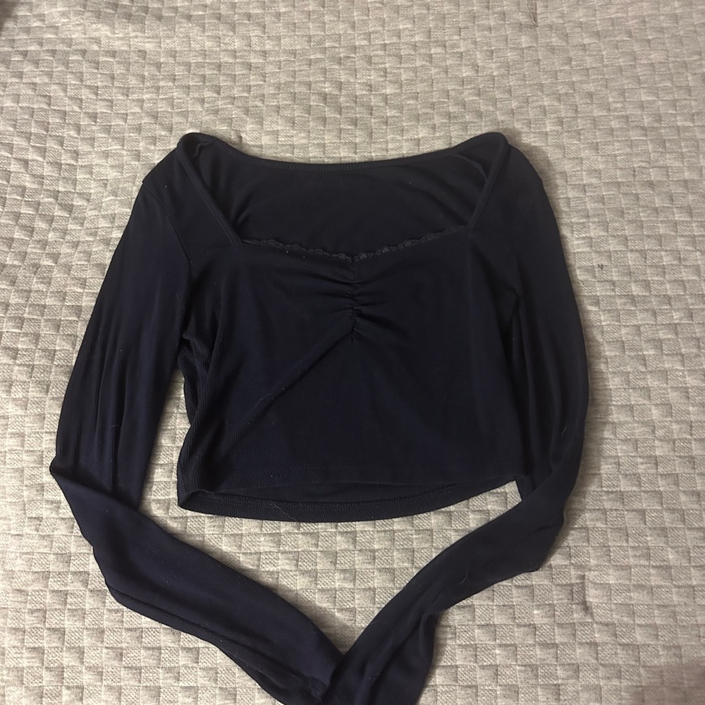 Navy long sleeve crop top